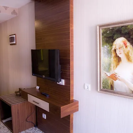 Kerimbey Hotel *